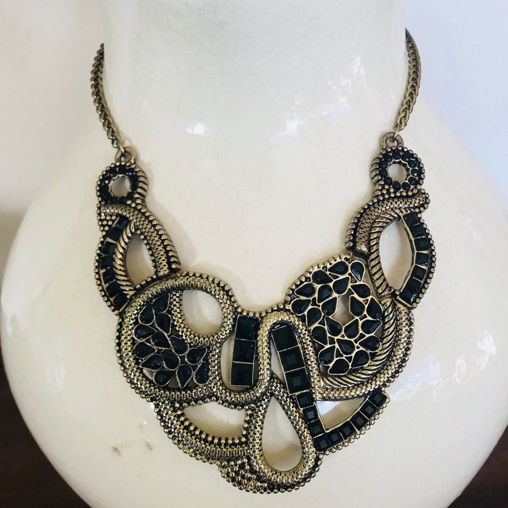 Unique vintage inspired necklace